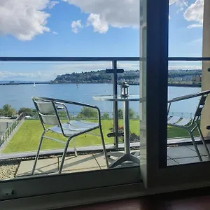 Bayview Sports Village Free Parking & Free Wi Fi Apartment