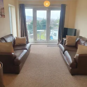Bankside Self Catering Free Parking & Free Wi Fi Apartment